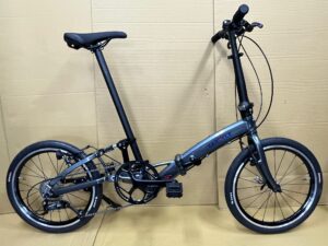 メイドインジャパンのスポーツ折りたたみ小径車CARACLE-S 標準